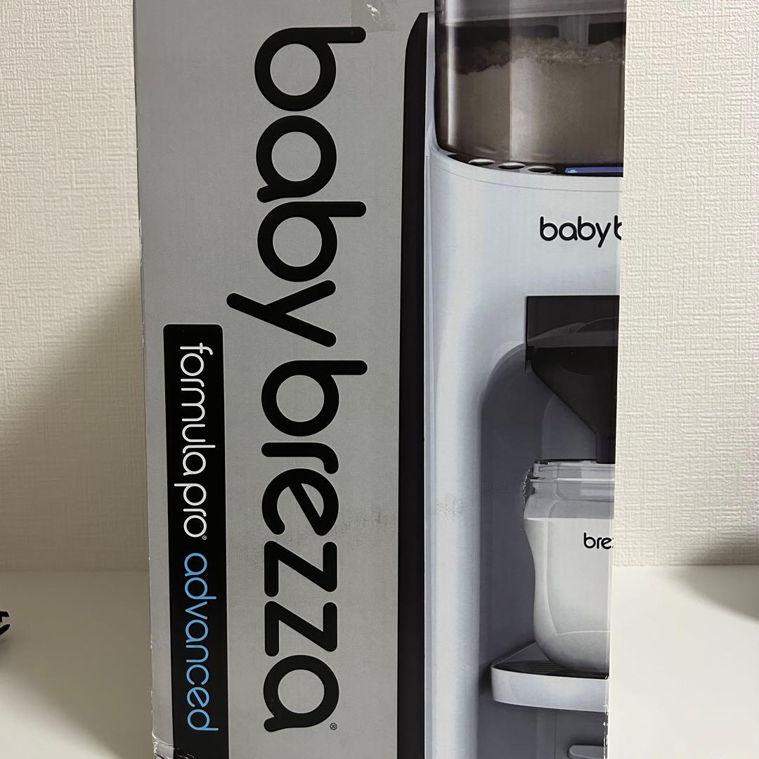 babybrezza 全自動ミルクメーカーベビーブレッツァ 粉ミルク投入口欠品