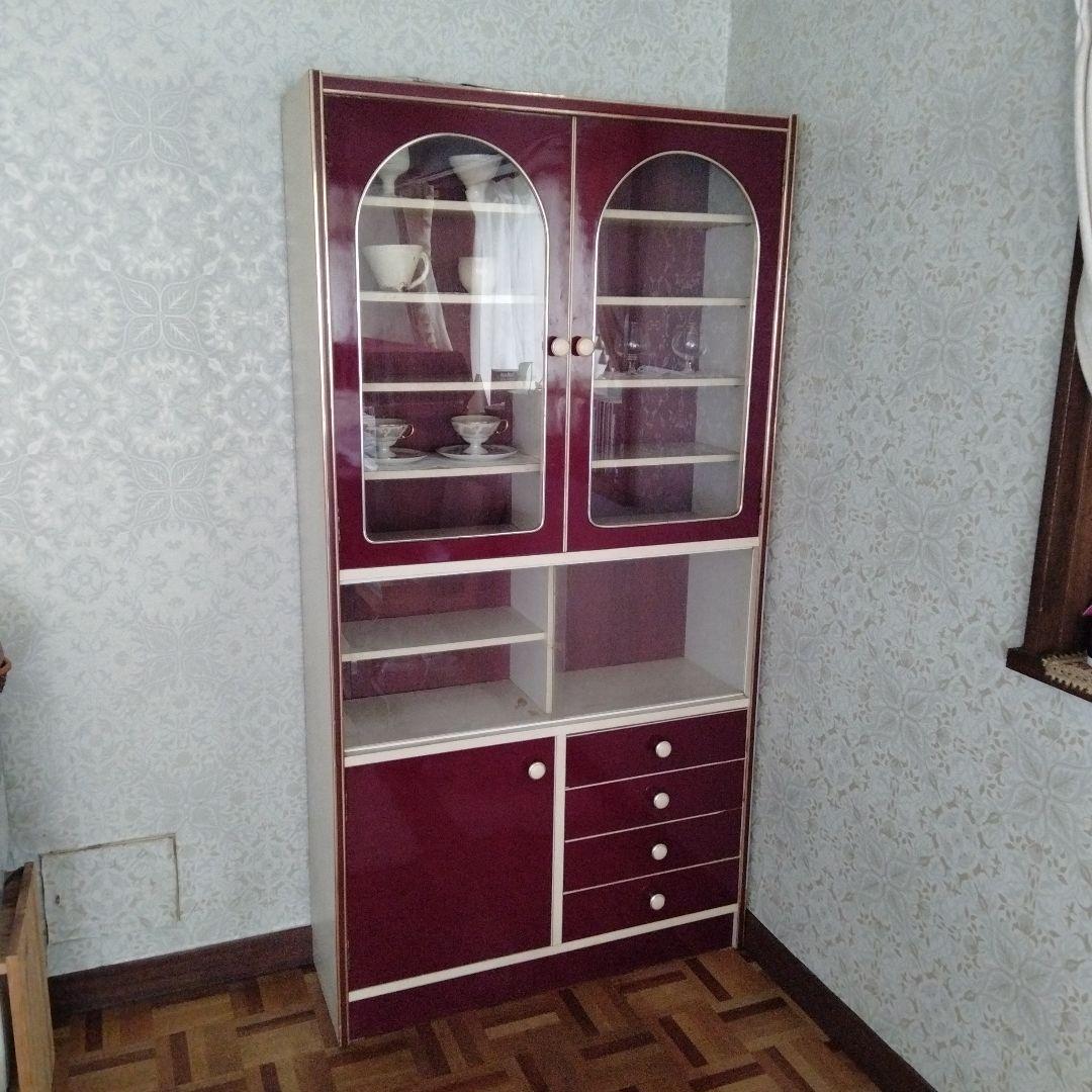 アーチ　食器棚　ワインカラー　昭和レトロ　レトロポップ