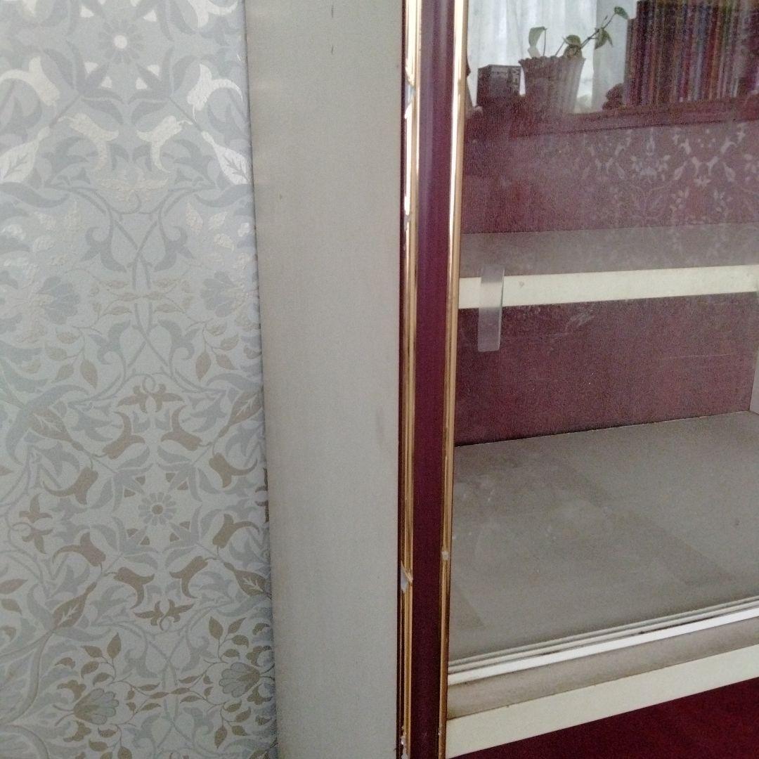 アーチ　食器棚　ワインカラー　昭和レトロ　レトロポップ