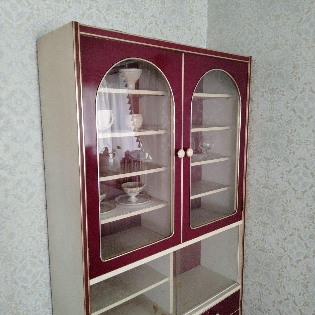 アーチ　食器棚　ワインカラー　昭和レトロ　レトロポップ