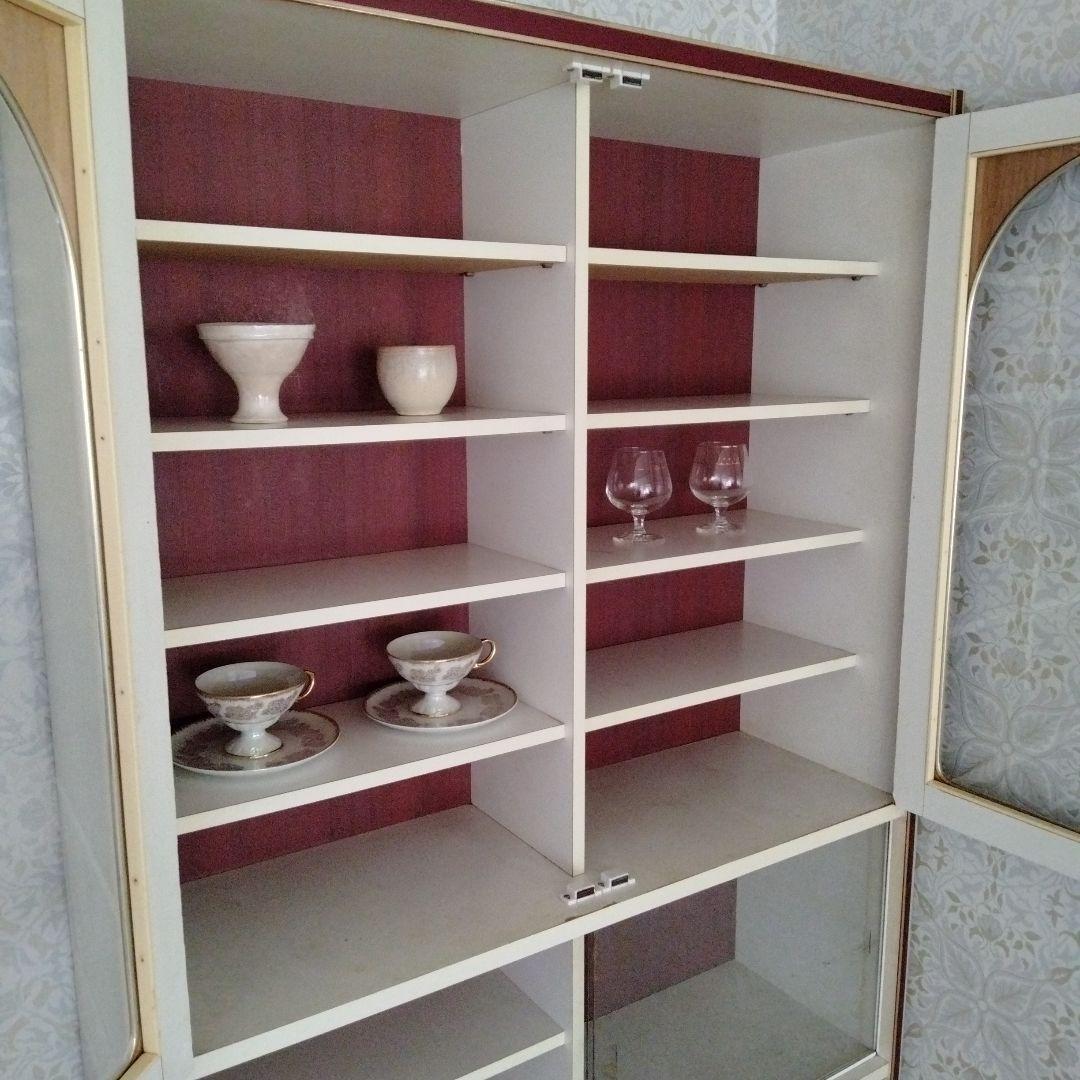 アーチ　食器棚　ワインカラー　昭和レトロ　レトロポップ