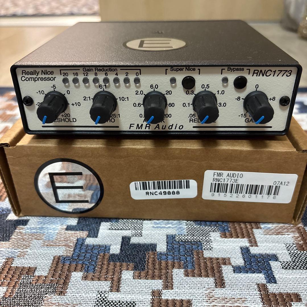 FMR AUDIO RNC1773E ステレオコンプレッサー