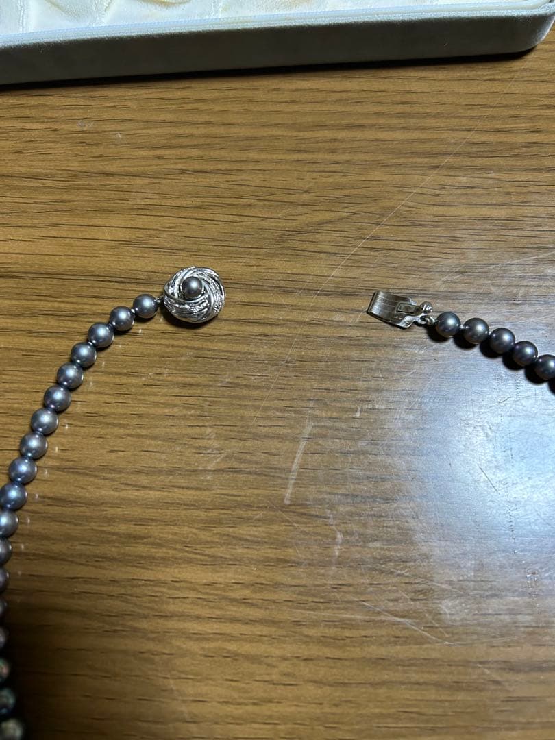 黒色真珠ネックレス 調整可能