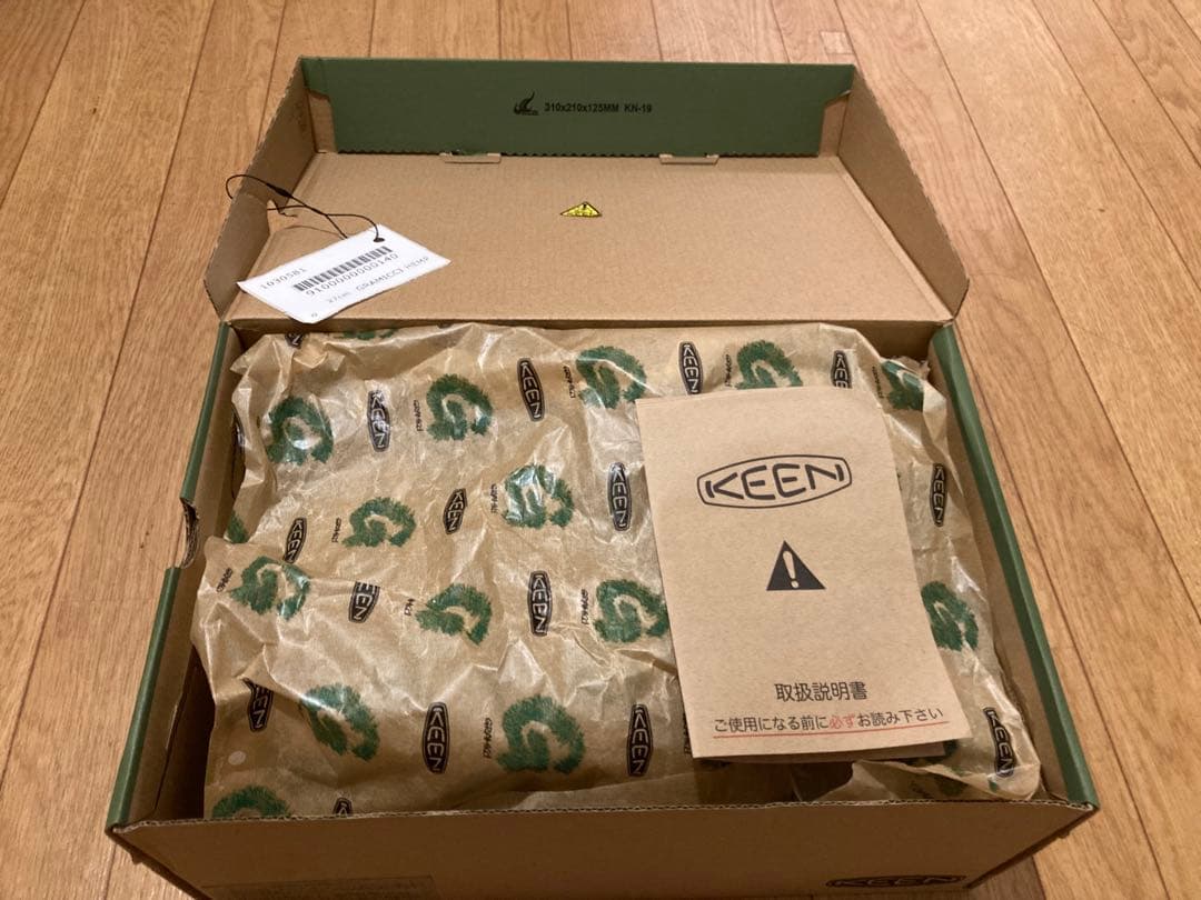 KEEN × Gramicci ニューポート レトロ サンダル