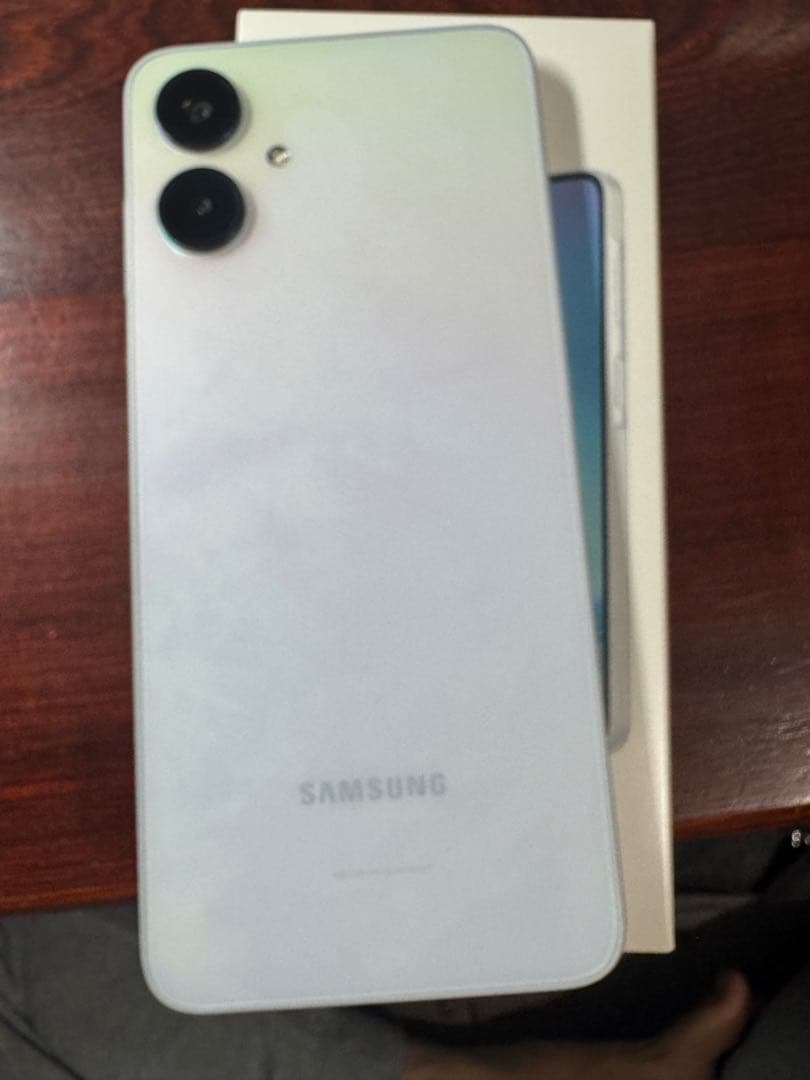 Samsung Galaxy A25 5G ホワイト