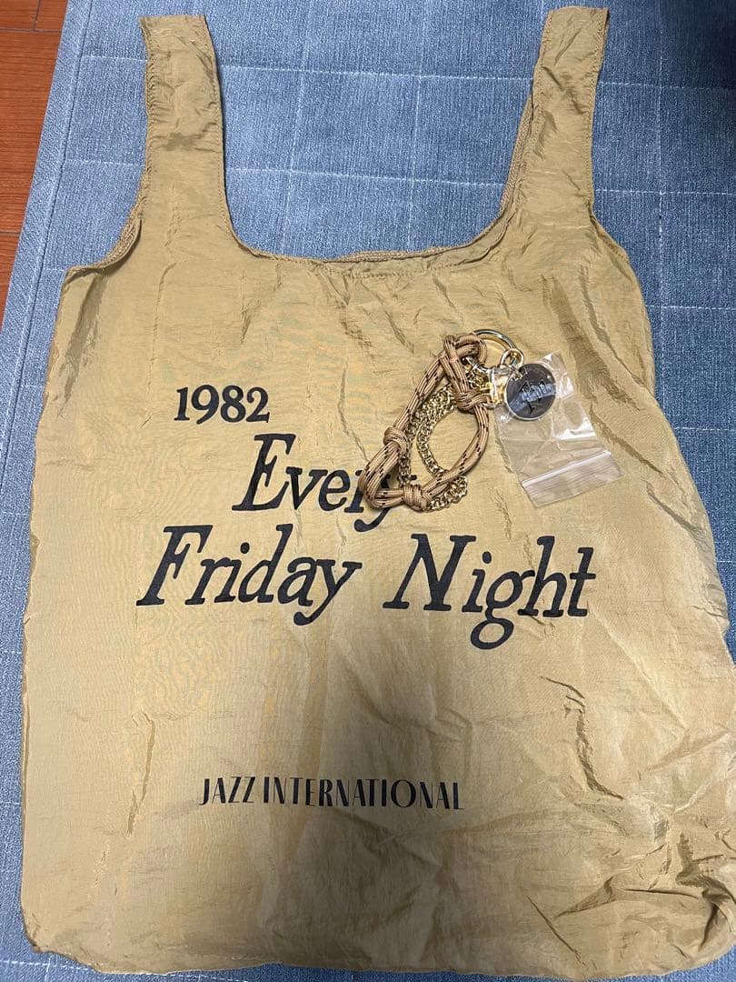 AP STUDIOチャーム付きエコバッグ