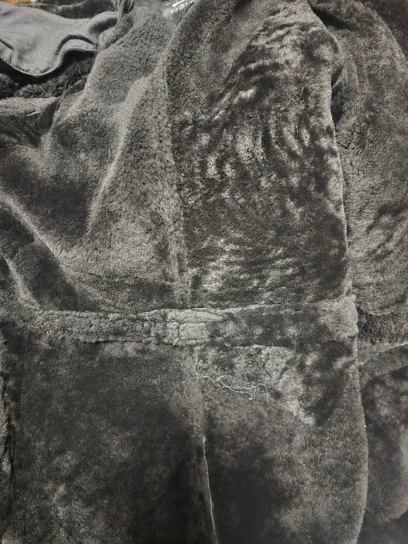 glamb リアルムートン モッズコート ブラック