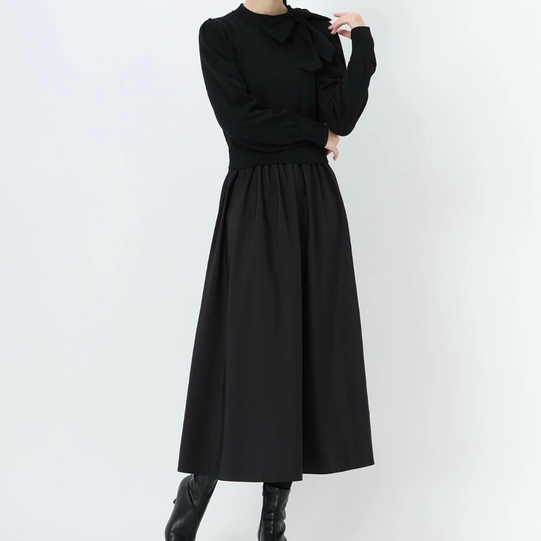 ストロベリーフィールズ　リボンネックドッキングワンピース　ブラック