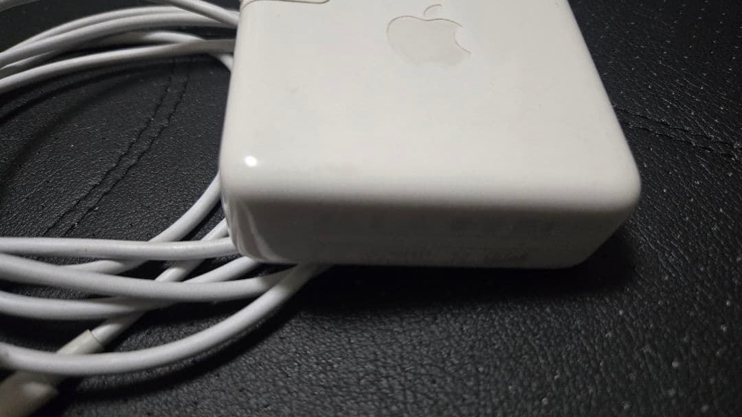 MacBook Pro 13インチ Mid 2020 Core i5 16GB