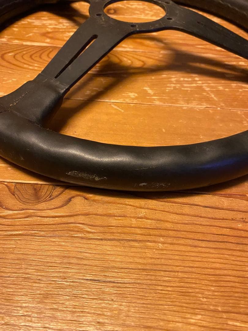 E.Nardi 3スポークナルディステアリング 本体