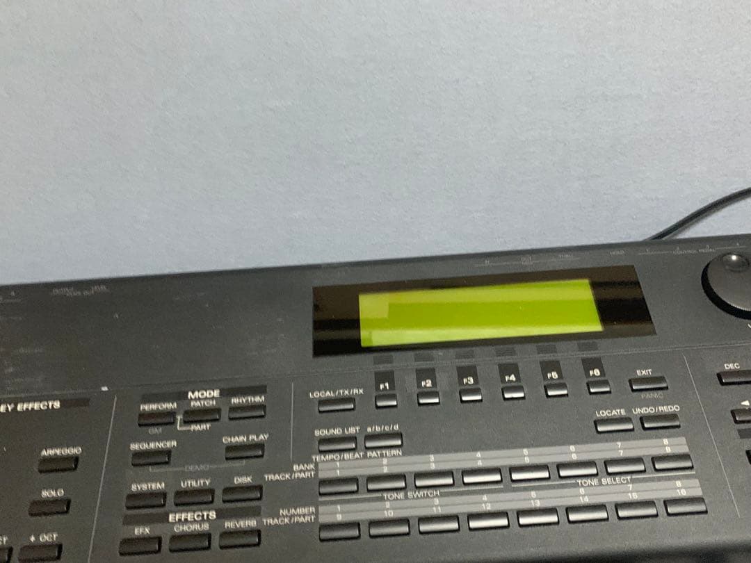 Roland XP-60 ミュージックワークステーション ハードケース付き