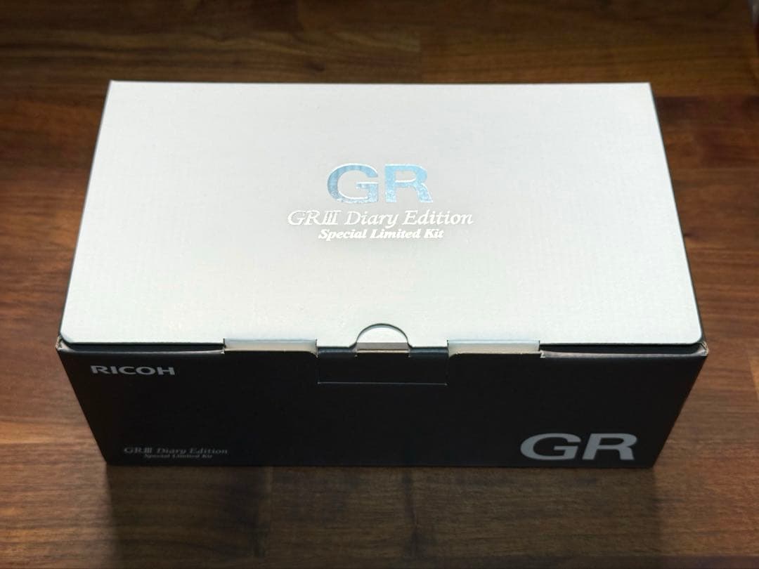 【美品&希少】RICOH GR III Diary Edition
