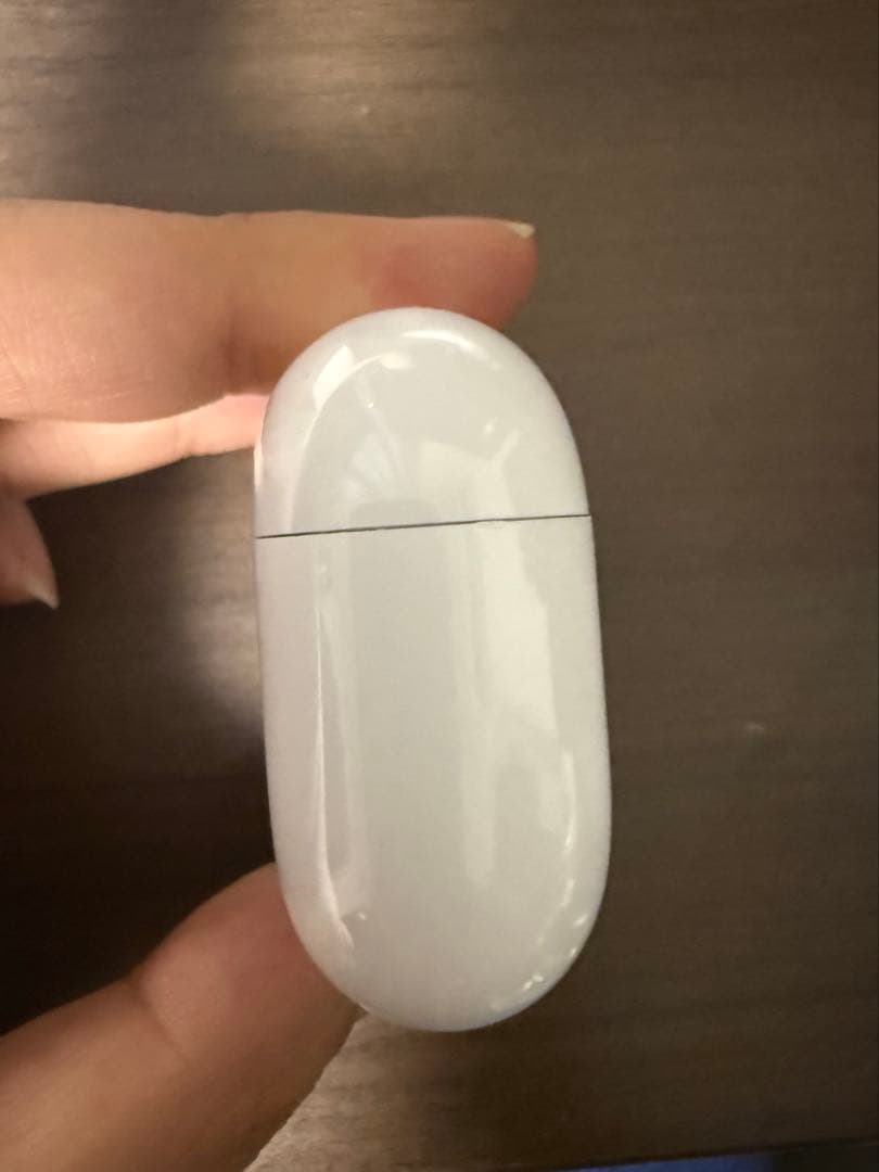 パ*ル様 AirPods Pro3 本体 充電ケース付き