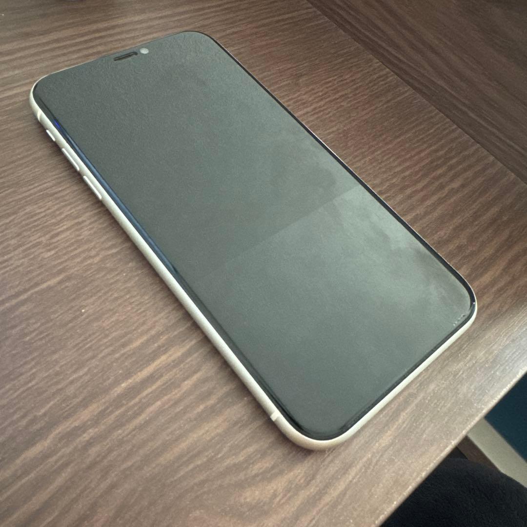 iPhone 11 ホワイト 128GB