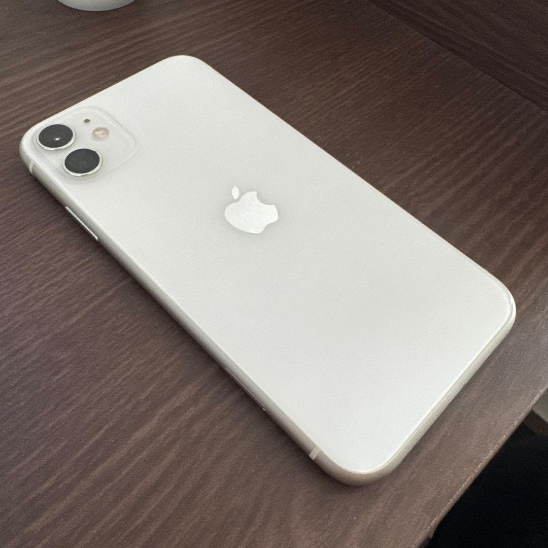 iPhone 11 ホワイト 128GB