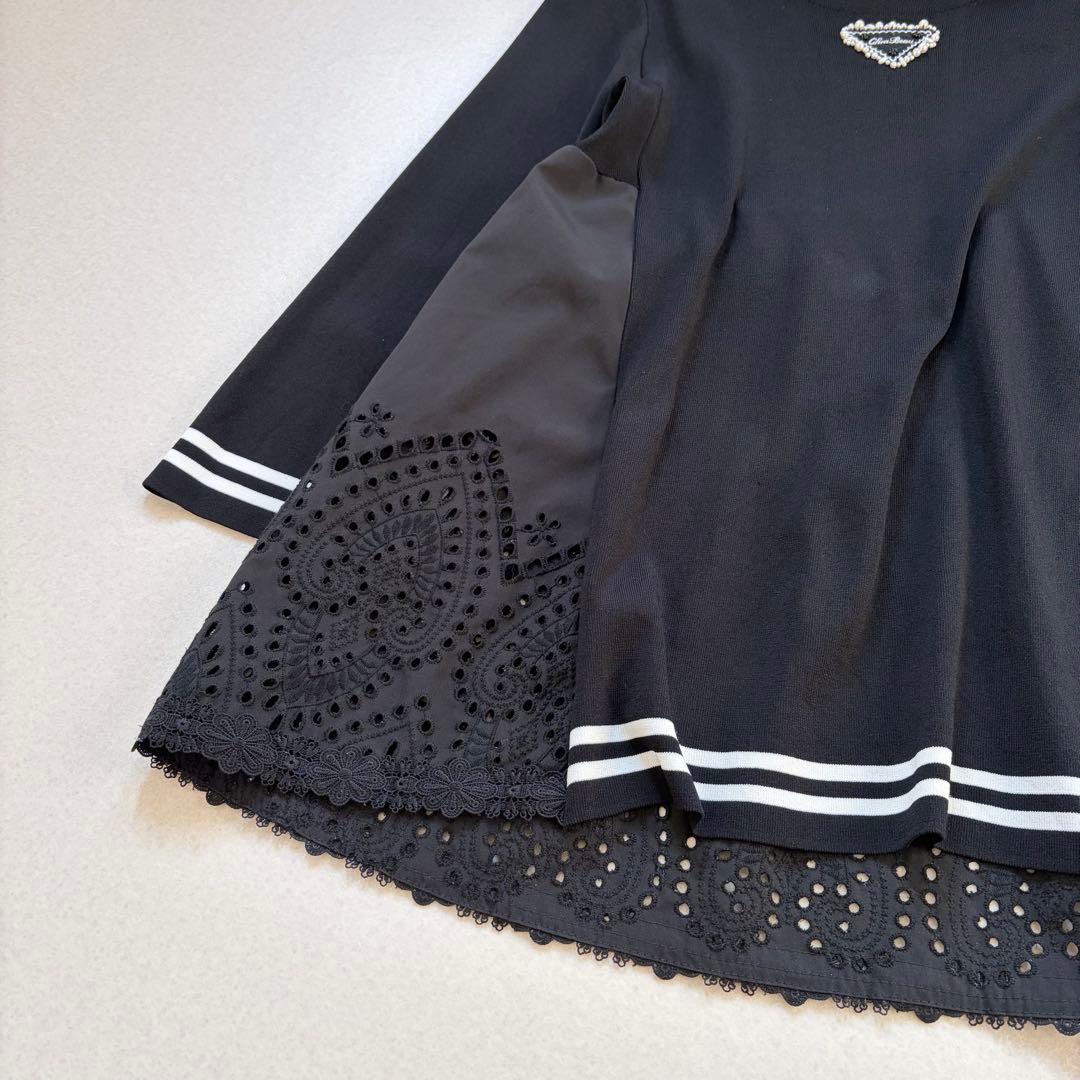 スーパービューティー　チュニック　カットソー　長袖　ビジュー　チャーム　黒