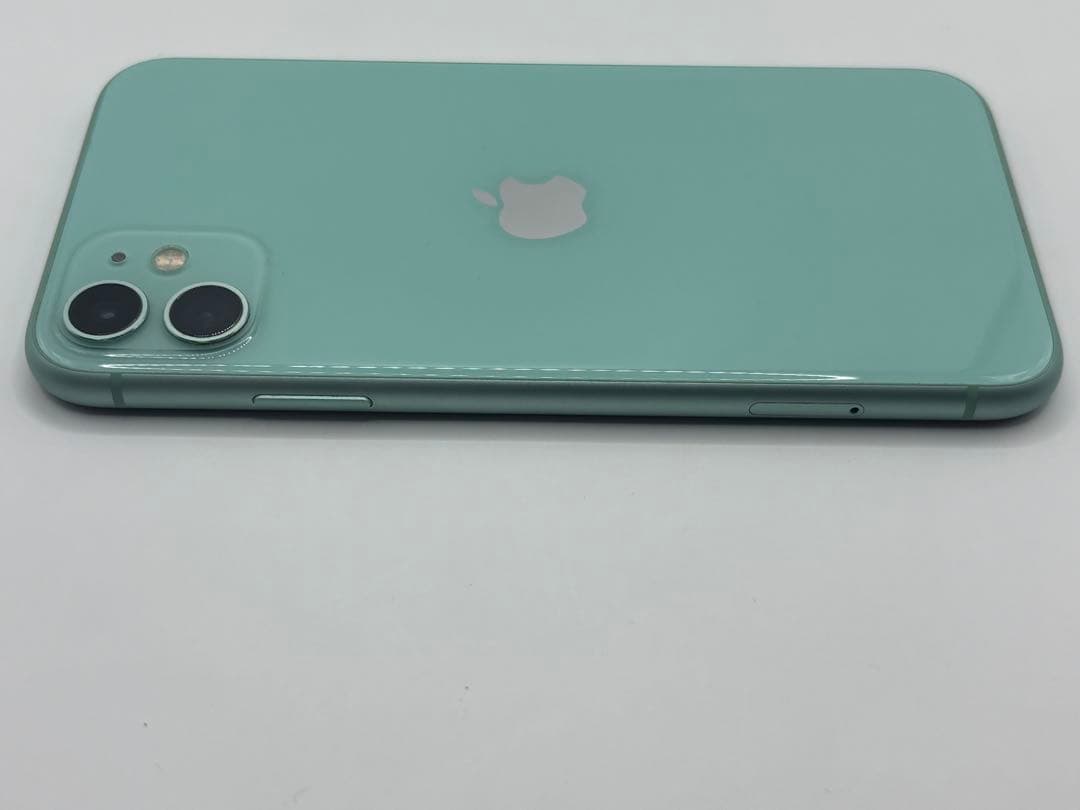 ◆Apple iPhone 11 128GB SIMフリー◆