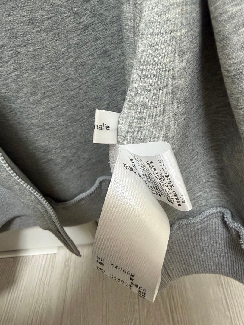 【新品未使用タグ無し】cccmalie シーマリー スウェットボアラインパーカー