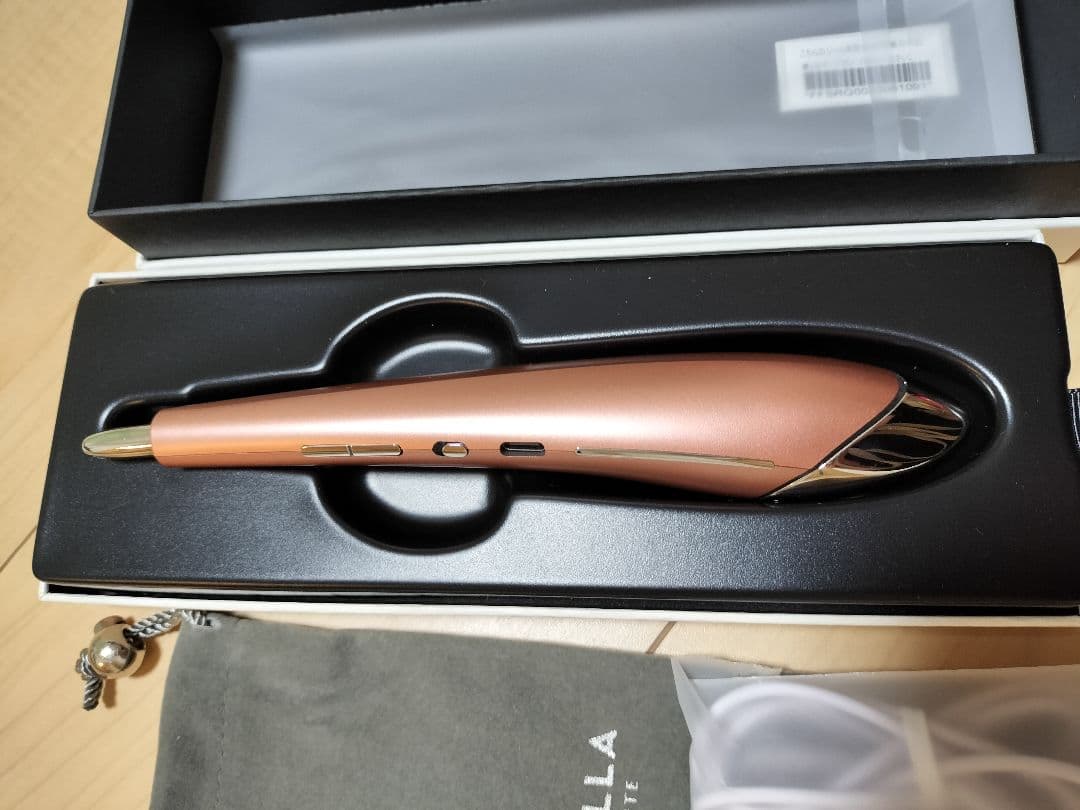 STELLA 美顔器 ローズゴールド