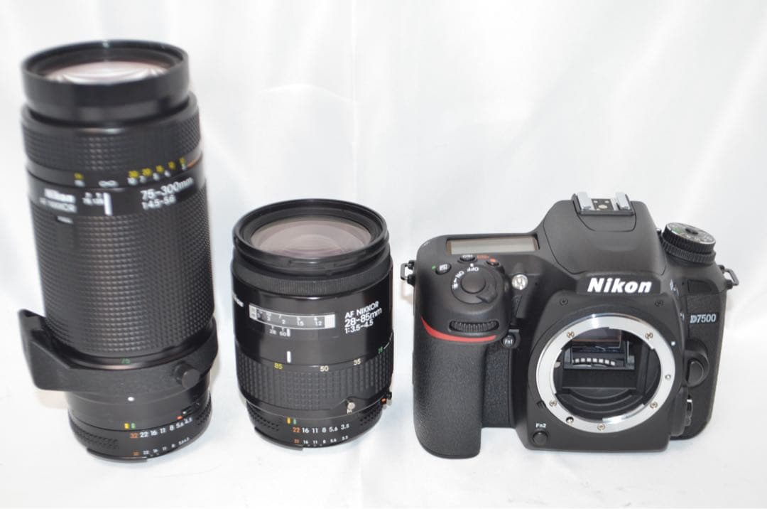 滅多にないシャッター数888回以下 Nikon D7500☆Wi-Fi搭載