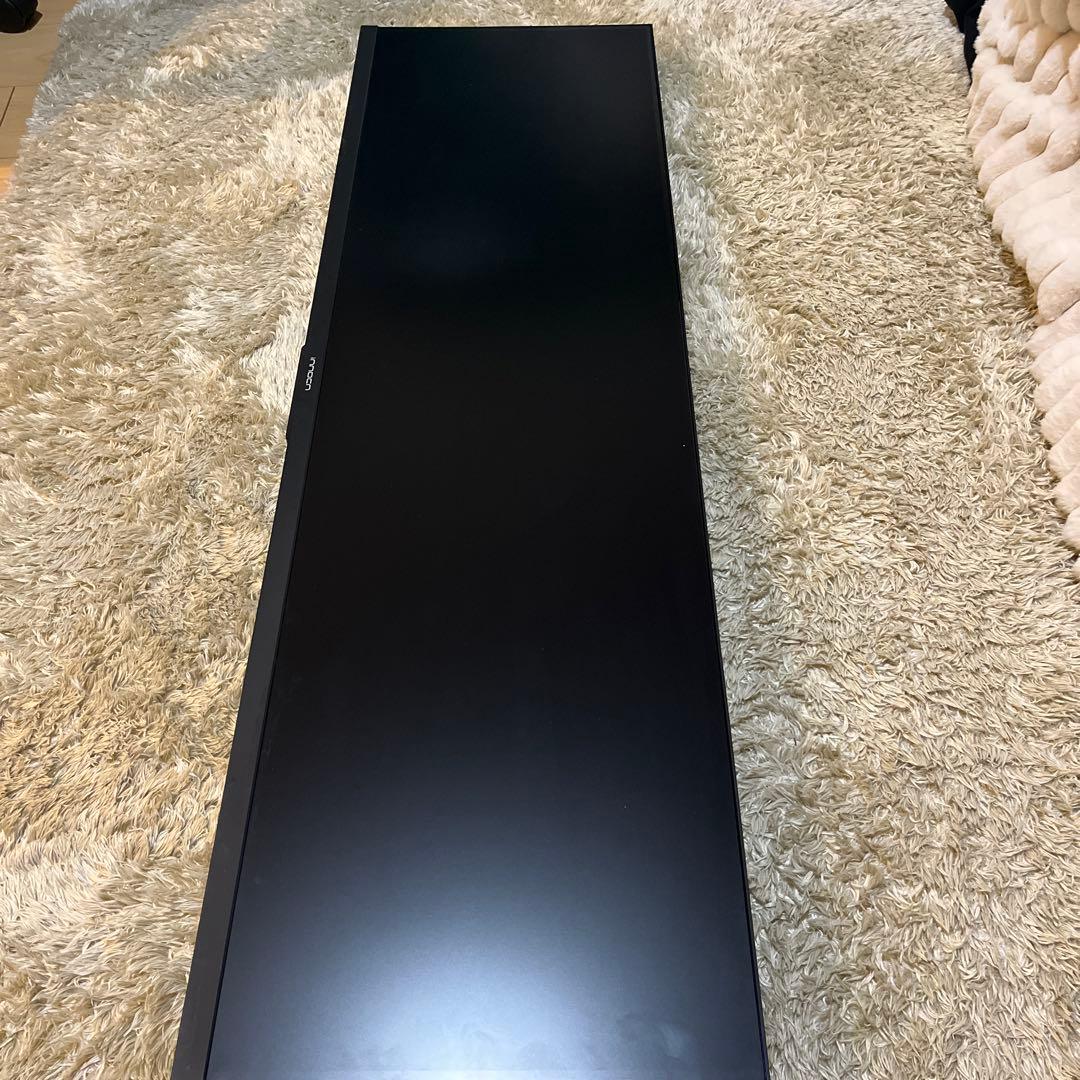 innocn 43.8インチ　ウルトラワイドモニター