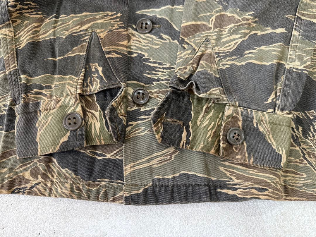 レプリカ　タイガーストライプ