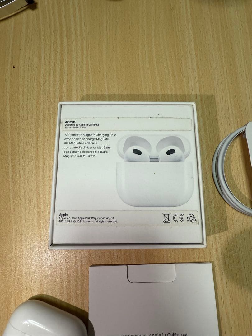 最終値下げ！【純正品】Apple AirPods 第3世代/動作確認済み