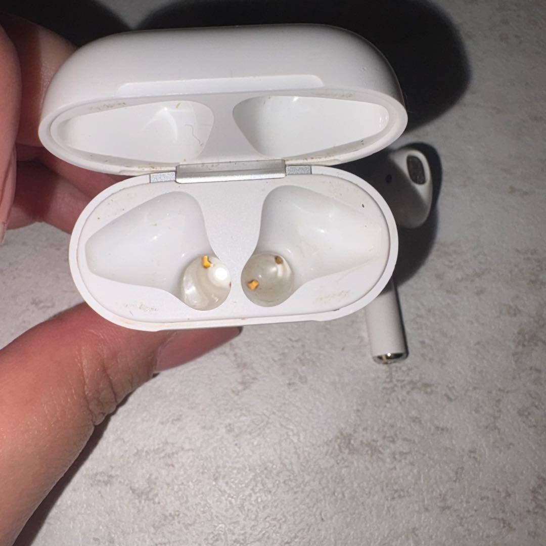 Apple AirPods 本体 ホワイト 片耳のみ