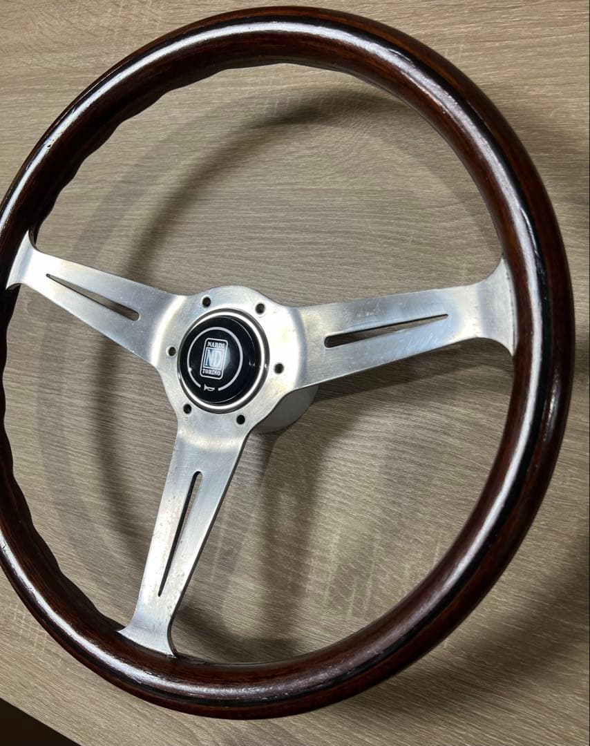 ナルディ(NARDI)クラシックウッドステアリング　36.5パイ　正規品