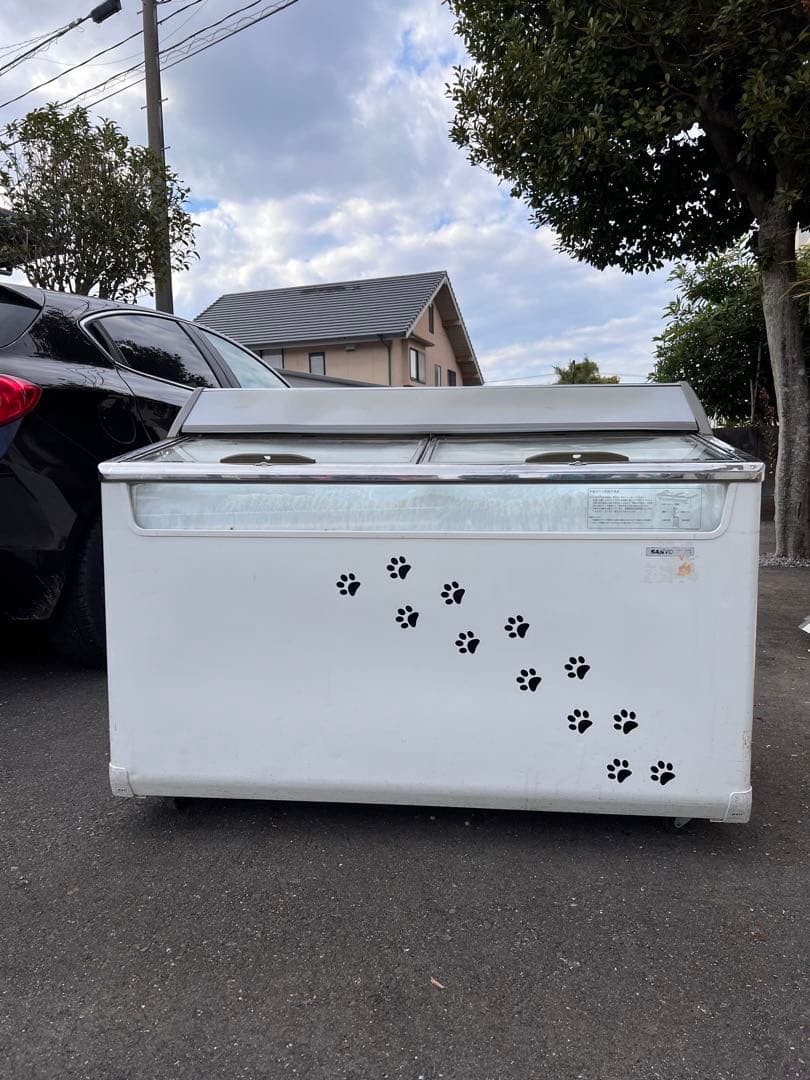 引き取り限定　業務用冷凍庫