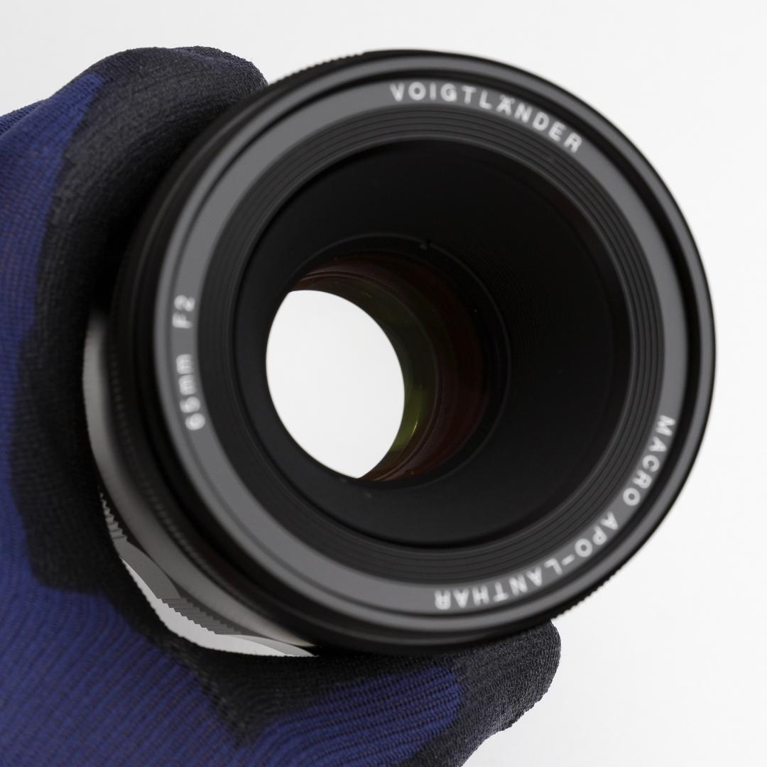 Voigtländer APO-LANTHAR 65mm f/2 マクロレンズ