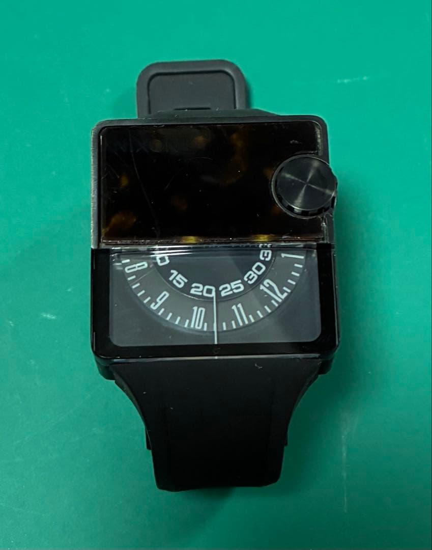 希少 NIXON MURFラバーバンド べっ甲 腕時計 動作未確認