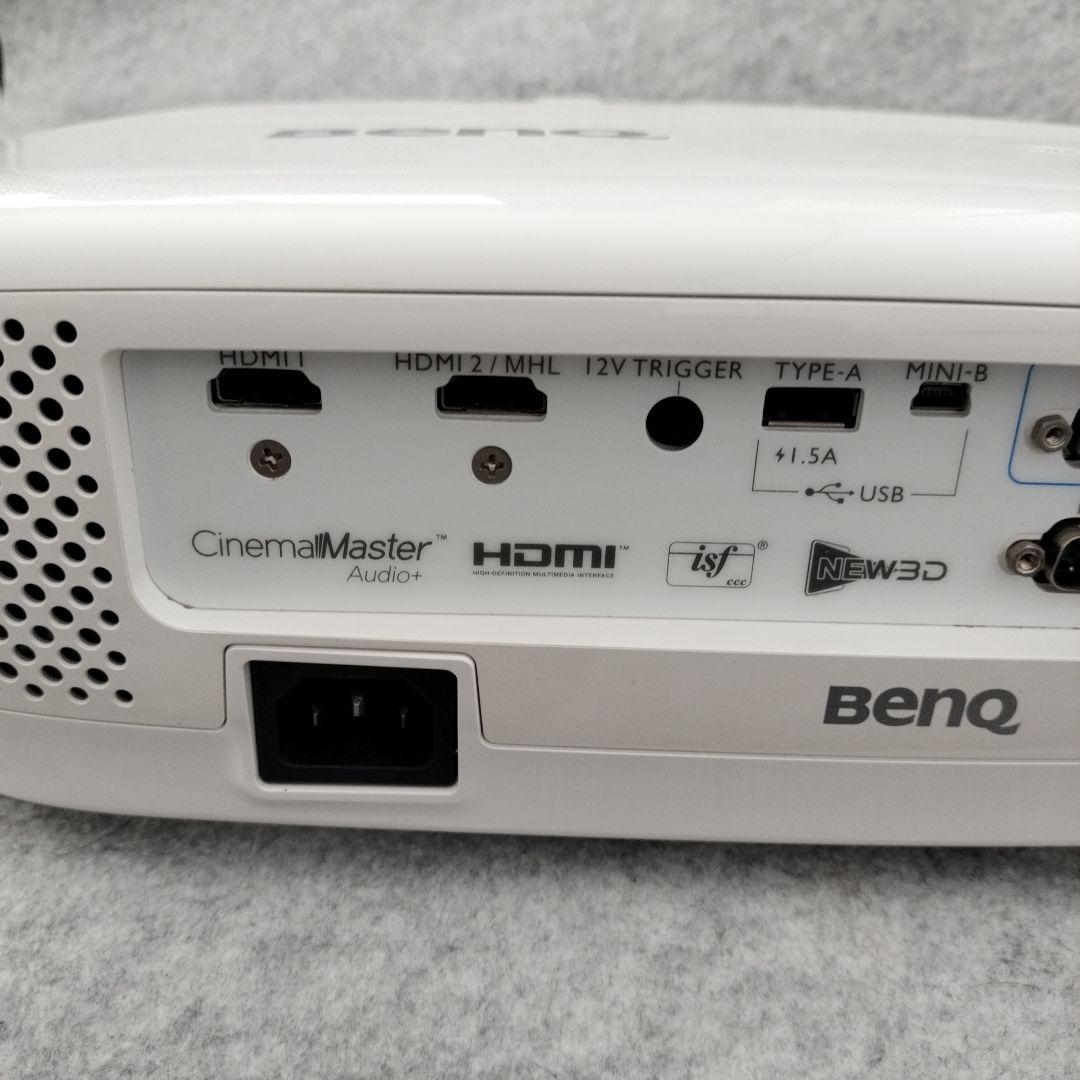 BenQ フルHD短焦点DLPプロジェクター