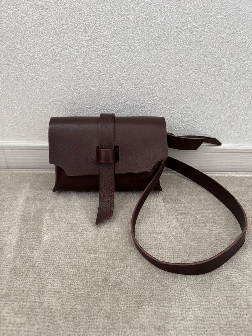 バッグ ARCHI LEATHER BODY BAG