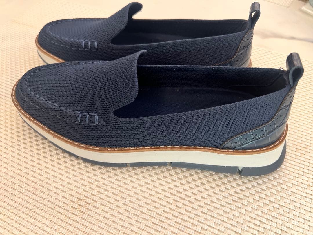 新品　COLE HAAN ZEROGRAND ネイビー ローファー