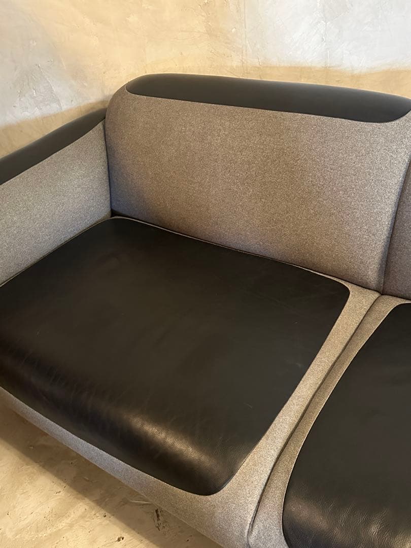 【東京23区配送無料】超高級　200cm レザー　デザイナーズ　ソファー　チェア