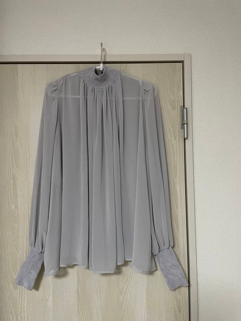 アニュアンス ジョーゼットフレアブラウス