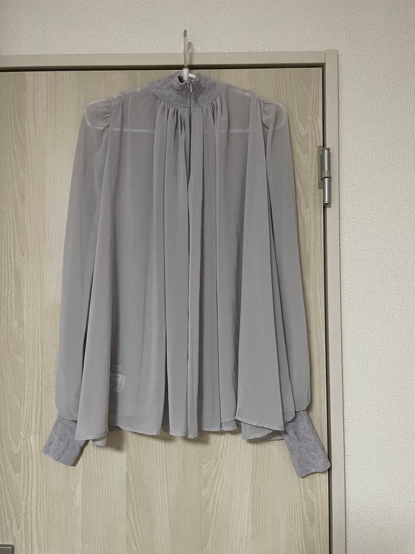 アニュアンス ジョーゼットフレアブラウス