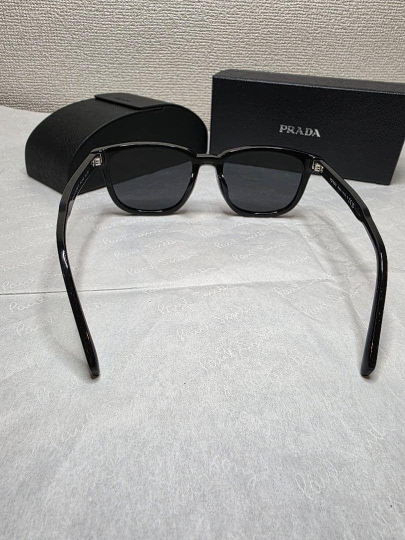 PRADA プラダ　ブラック サングラス　本物