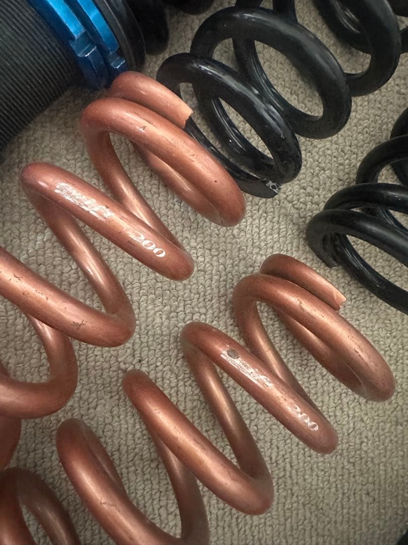 18クラウン　車高調　ファイナルコネクションLIMITEDⅡ