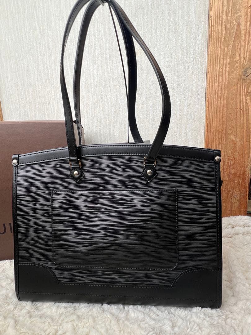 0*2様 Louis Vuitton ブラック トートバッグ