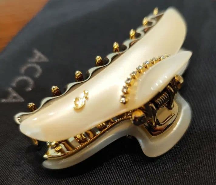 acca ニューコラーナクリップ　M パールホワイト