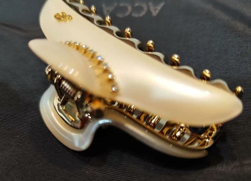 acca ニューコラーナクリップ　M パールホワイト