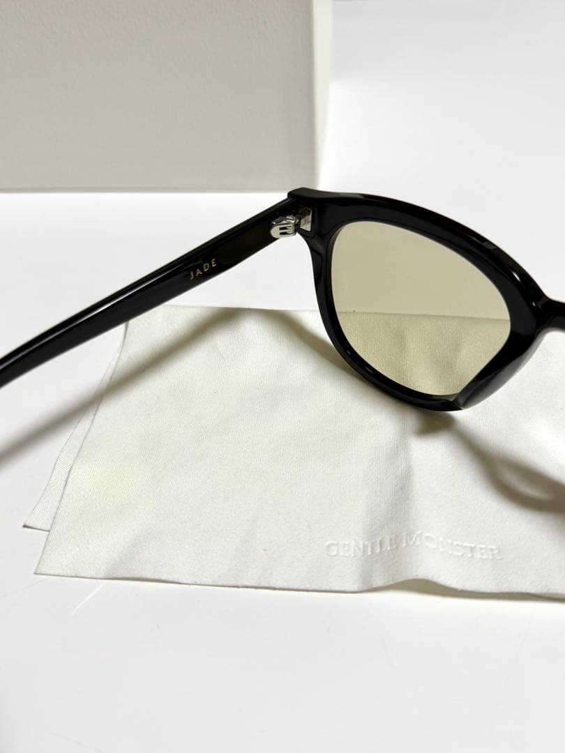 GENTLE MONSTERサングラスJade 01(BR)