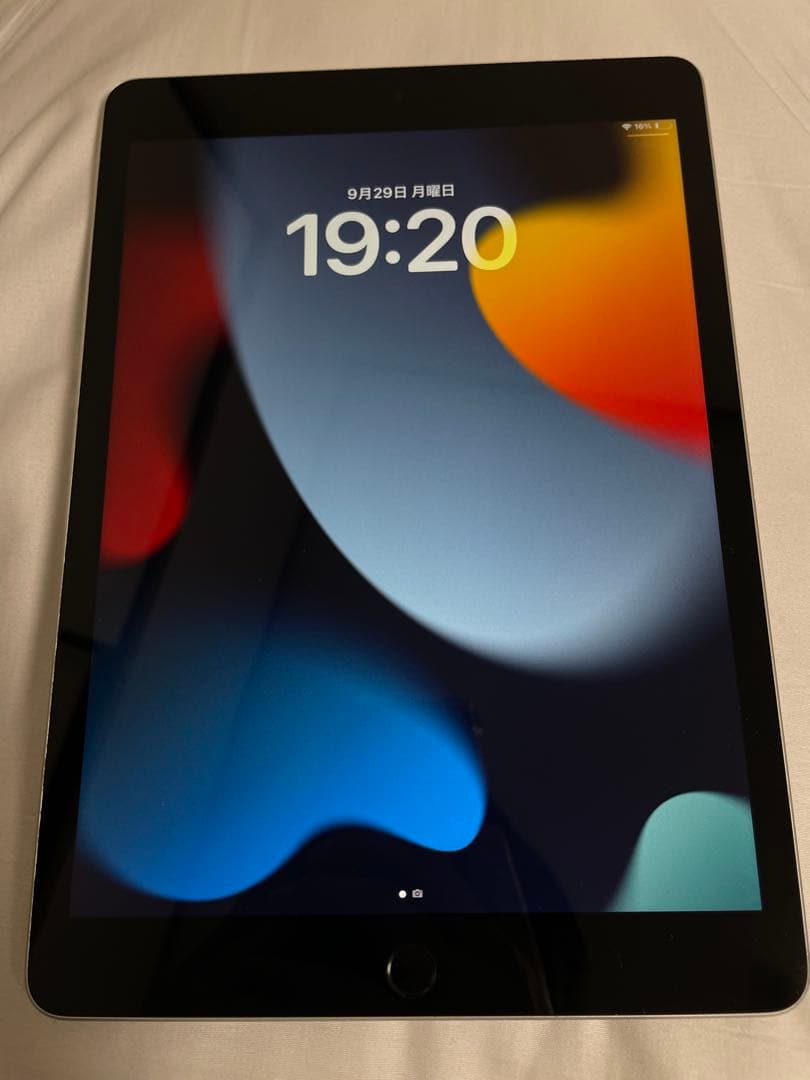 Apple iPad 第9世代 10.2インチ シルバー 本体