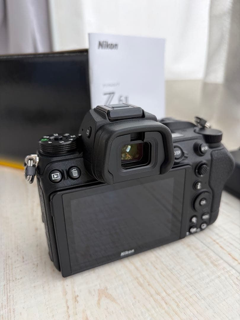 Nikon z6ⅱ ミラーレス一眼カメラ (ボティ)