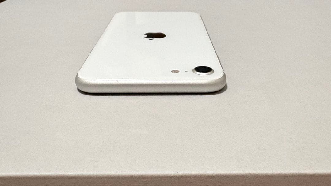 お得な旬：Apple iPhone SE2ホワイト64GB