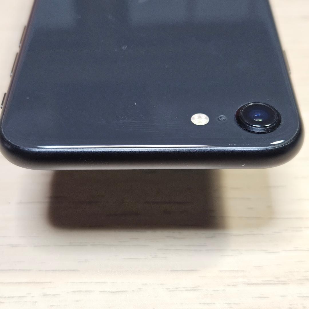 【美品】iPhone SE 第2世代 128GB ブラック