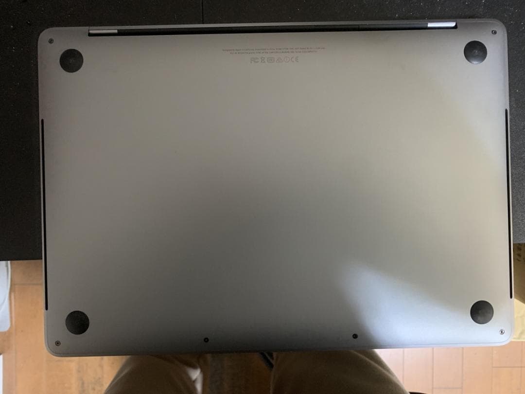 美品 MacBook Pro A1706 2016 i5/8GB/256GB
