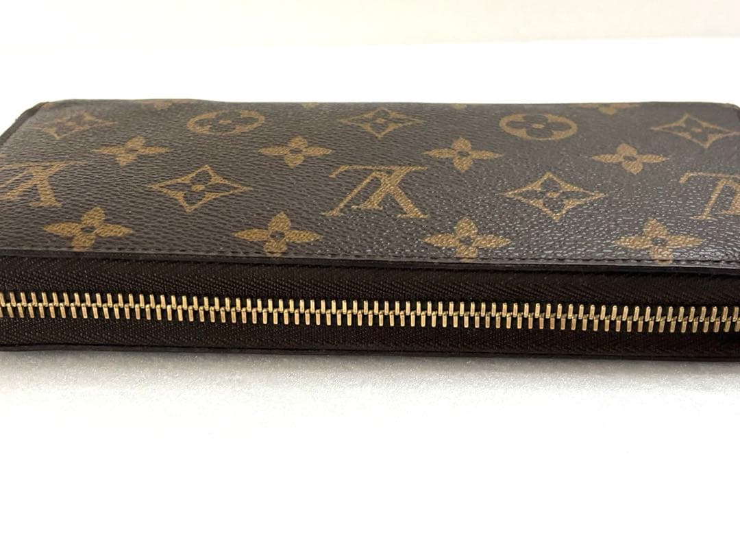 LOUIS VUITTON モノグラム ジッピーウォレット 長財布